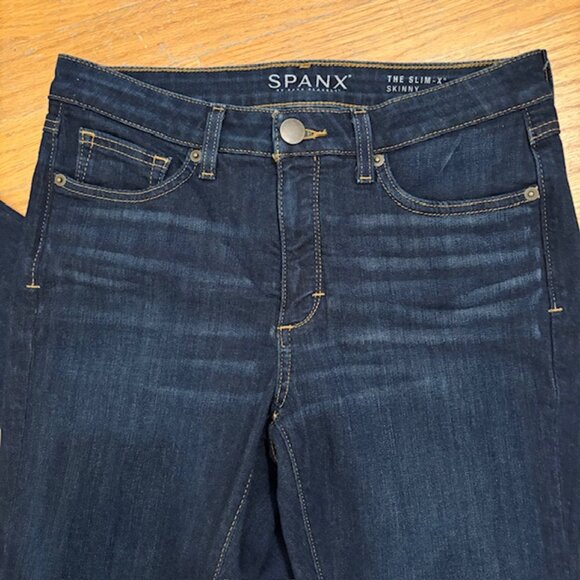 Spanx By Sara Blakely Wmn’s Dark Rinse Blue Denim The Slim-X Skinny Jeans Sz 28 - Picture 2 of 8